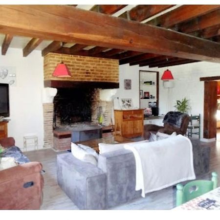La Ferme Du Chateau Sas Gites Et Chambres D'Hotes Tresnay Buitenkant foto